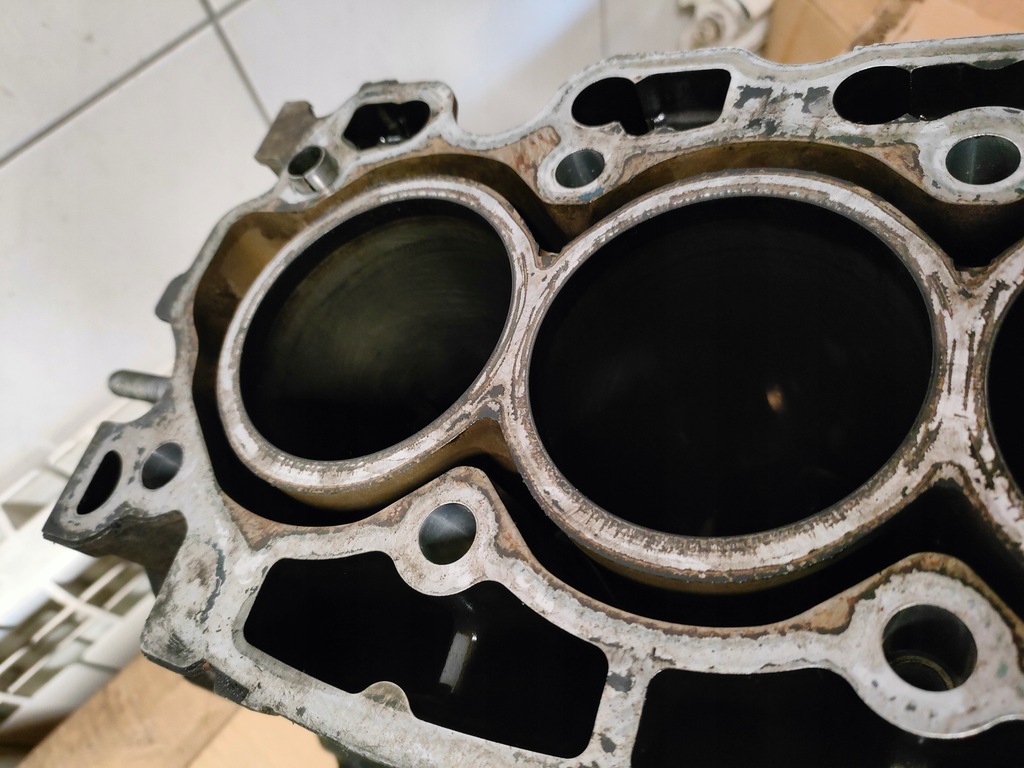 фото №6, Блок двигателя ford focus mk2 c-max mk1 1.6 tdci g8db