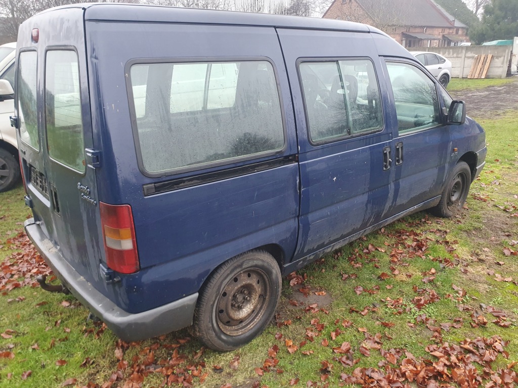 Двері праве задні задній fiat scudo 98 jtd foto цілий zero іржа do лак Ціна