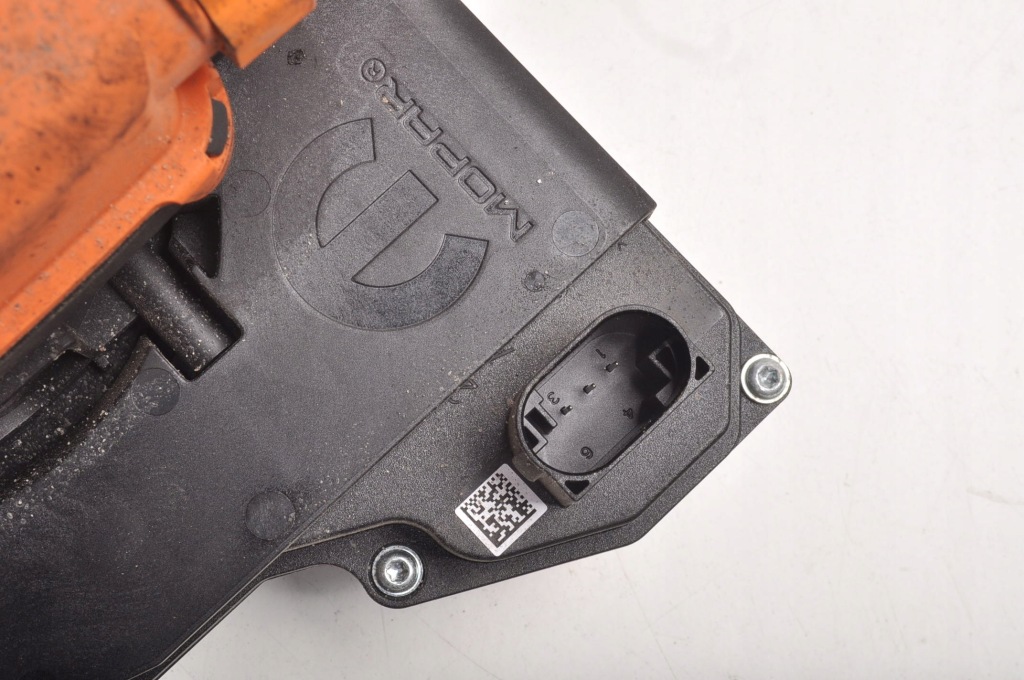 фото №8, Alfa romeo tonale роз'єм do заряджання 52170472