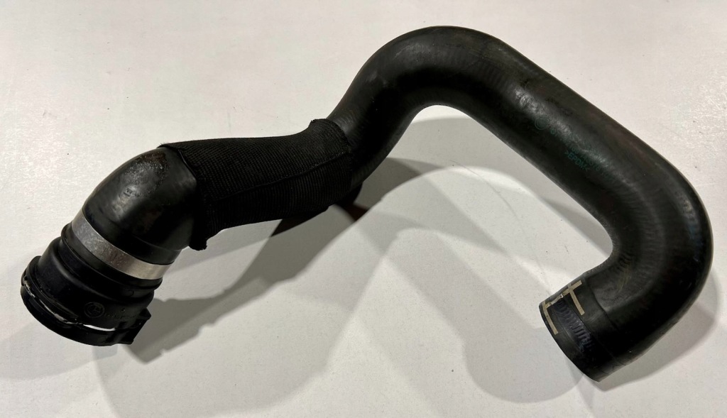 Купити Шланг води патрубок bmw f07 f10 f11