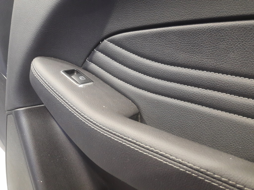 фото №7, Mercedes gle w166 обивка обшивка дверь задняя