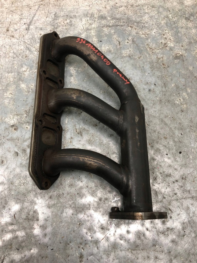 Купить Коллектор выпускной правый porsche 986 2.7 99611110400