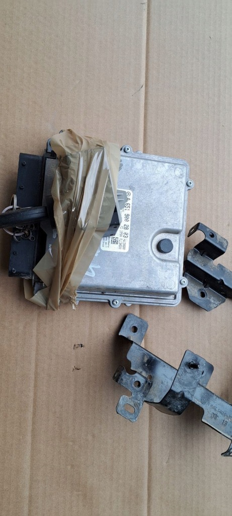 фото №1, Mercedes vito w447 набор kpl. a6519002803