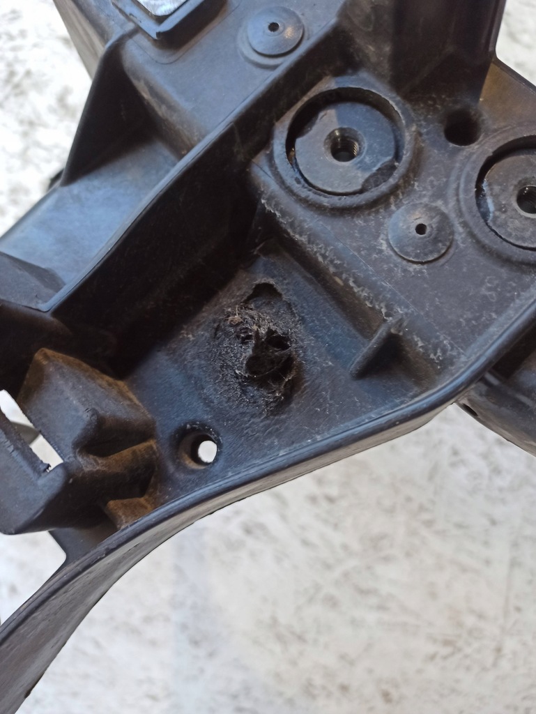 фото №10, Dodge ram 68197334aa pas передний усилитель