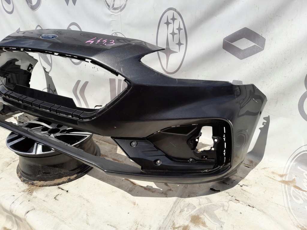 Ford focus mk4 st 18 r. бампер Киев