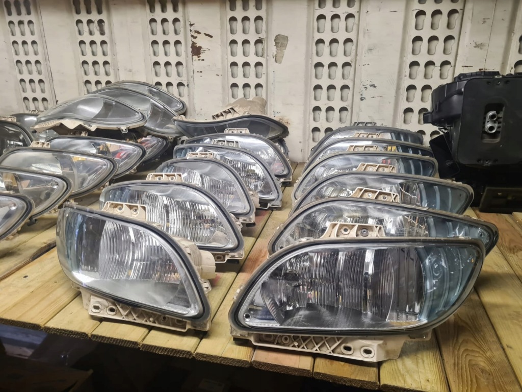 фото №2, Противотуманная фара daf xf 106 левый правый