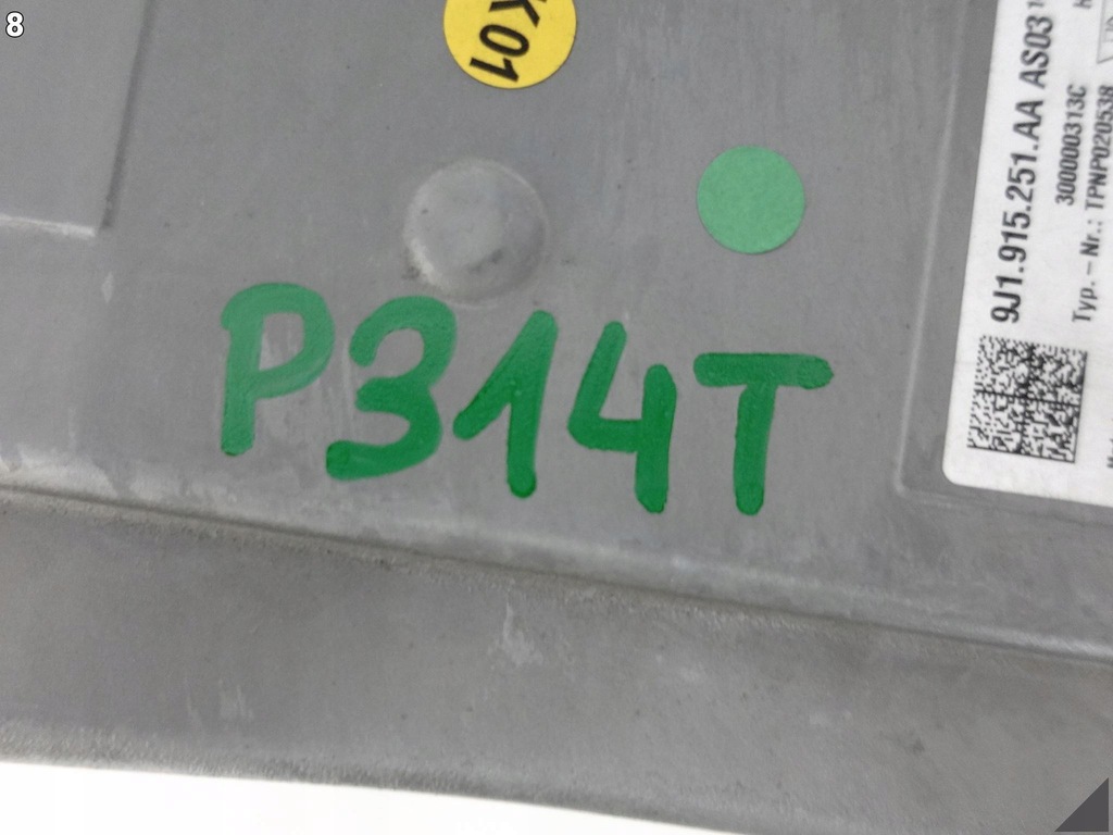 фото №9, Porsche taycan 9j1 e-tron gt rs 4j3 модуль ізолятор акумулятор акумулятор