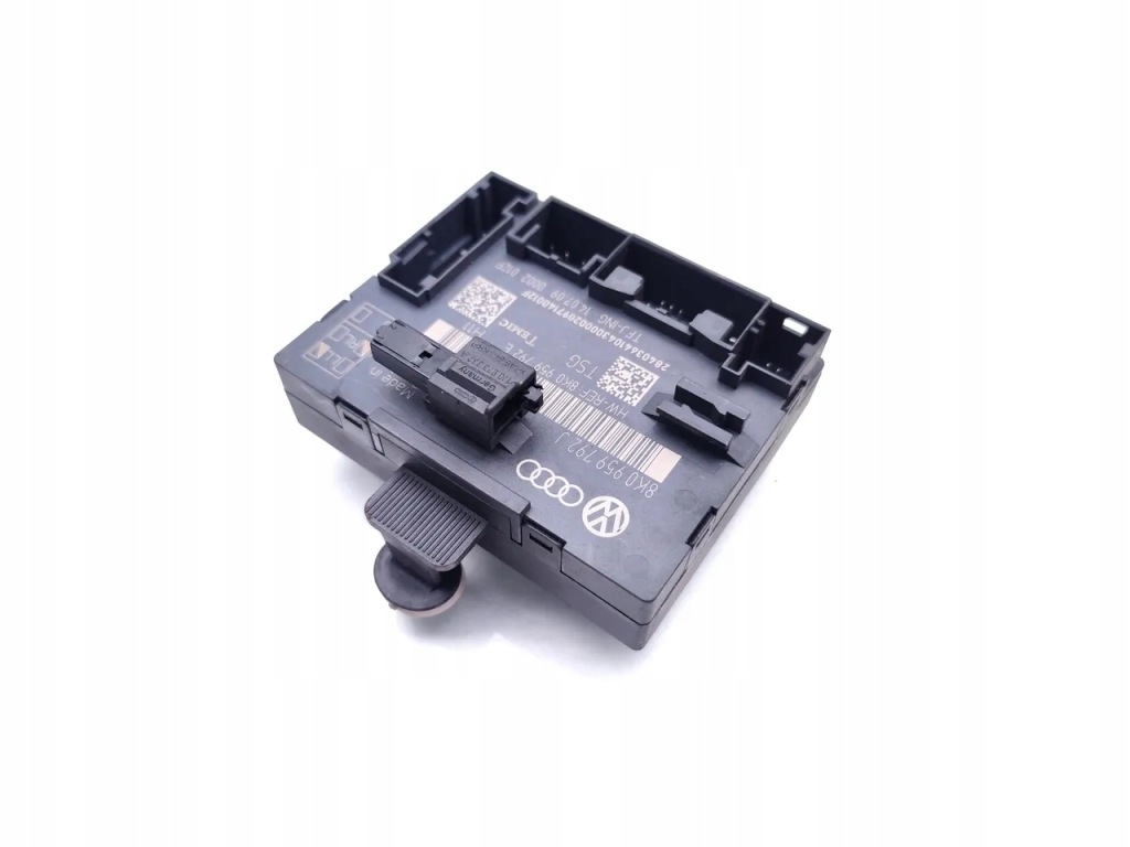 фото №1, Audi a4 модуль модуля управляющего двери 2.0 tdi