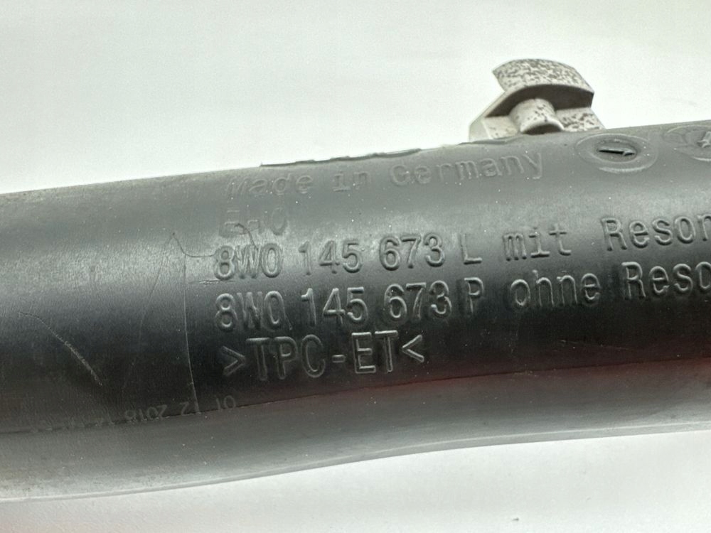 фото №10, Audi a4 s4 b9 2019 wąż / труба інтеркулер