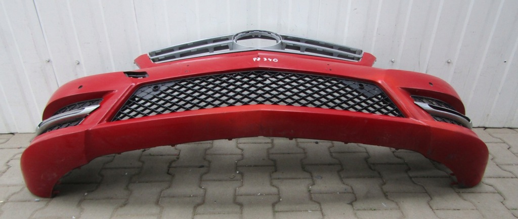 Бампер перед mercedes c klasa w204 204 amg рестайлинг  11-14 Цена