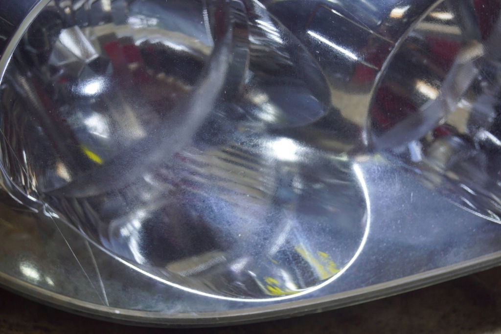 фото №4, Toyota corolla verso ii лампа правий перед c2047