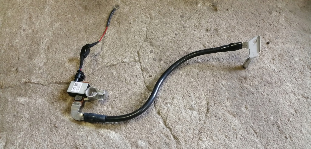 фото №1, Mini cooper f55 f56 клемма предохранитель 6821205