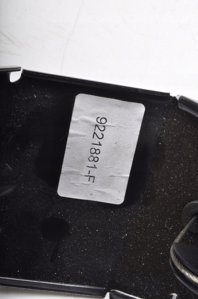 фото №7, Ferrari california f149 защита кронштейн дверь левый