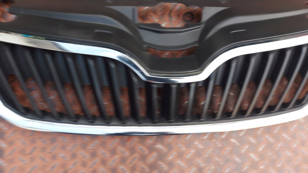 фото №6, Решётка радиатора решётка радиатора бампера перед skoda rapid ii 12-