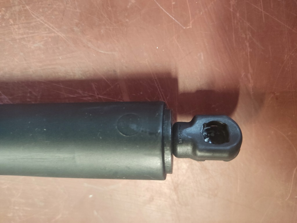 фото №5, Привід амортизатор кришки bmw p+l 7432375 7432376