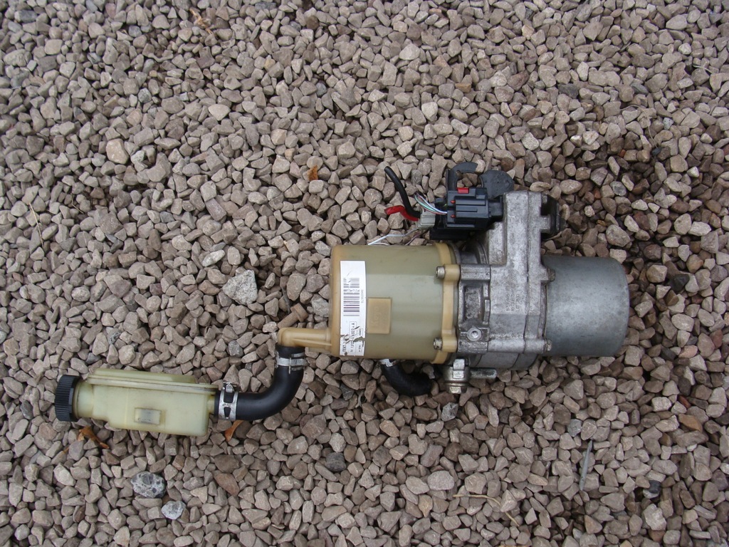 фото №1, Насос підсилювача mazda 3 !!!