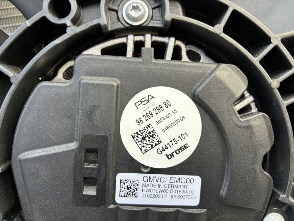 Citroen e-c4 3 ремень перед балка радиатор электрик ideał с Разборки