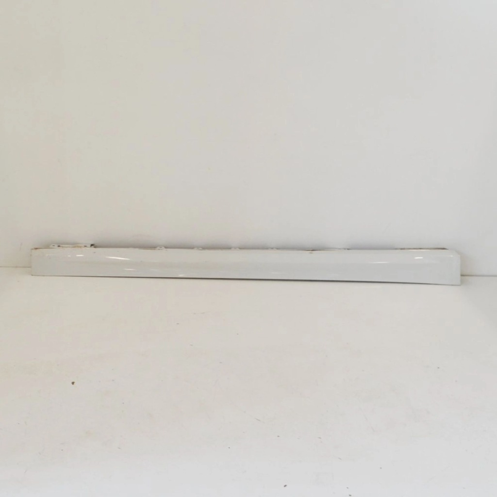 фото №1, Bmw 4 f32 f33 2015 правая сторона порог