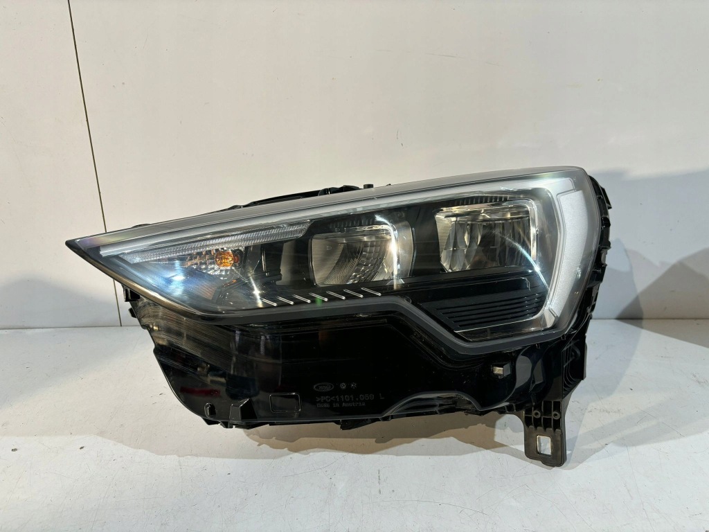 Audi q3 83a фара передня led ліва - 14646 Ціна