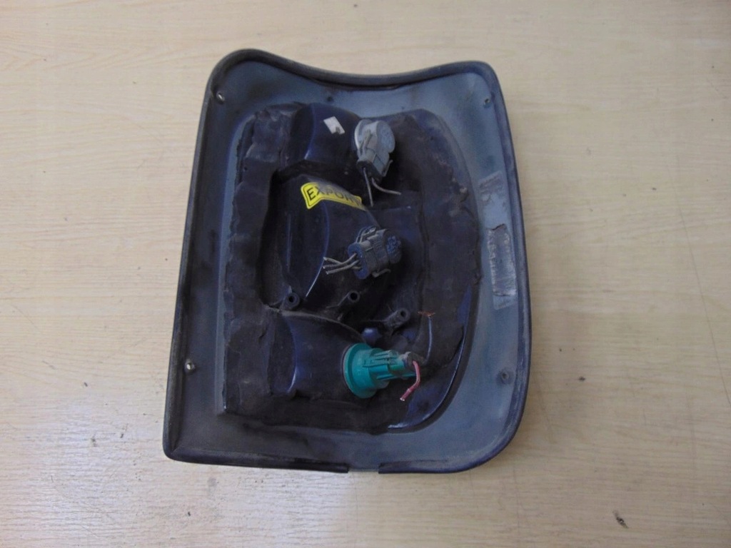 фото №5, Лампа левая задняя ford excursion explorer europa