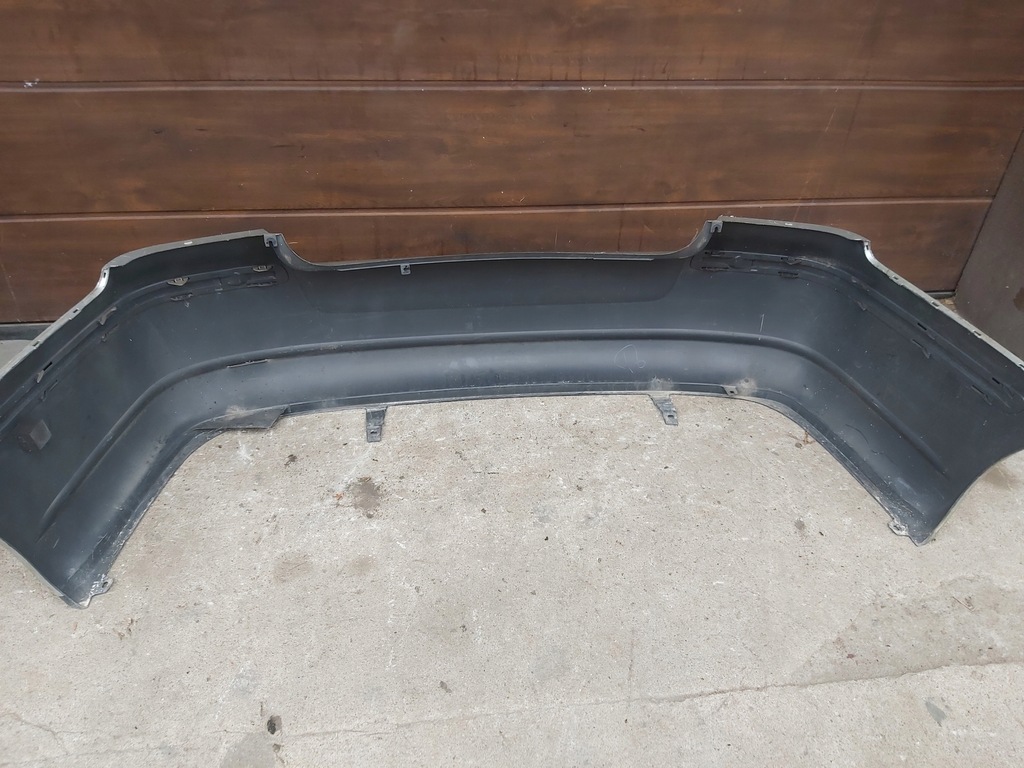 фото №9, Toyota avensis t25 бампер задняя sedan хэтчбек