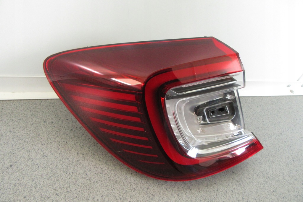 фото №1, Лампа задняя левая renault captur ii 19- 265555698r