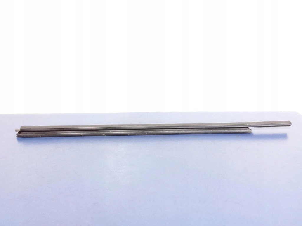 фото №1, Cayenne 7p5 прокладка уплотнитель левая 7p0837471