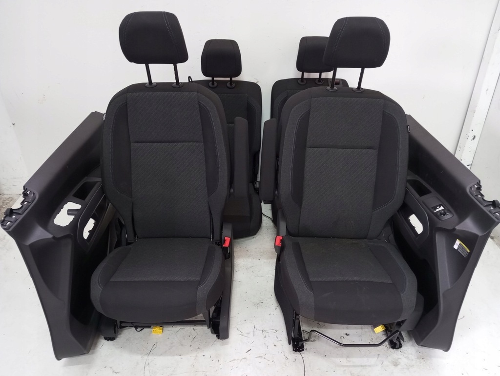 фото №1, Сиденья материал fiat doblo 23r