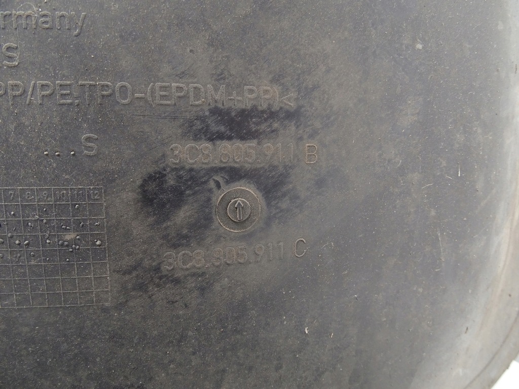 фото №9, Подкрылок левая левый перед передние vw passat cc 3c8805911b 3c8805977a