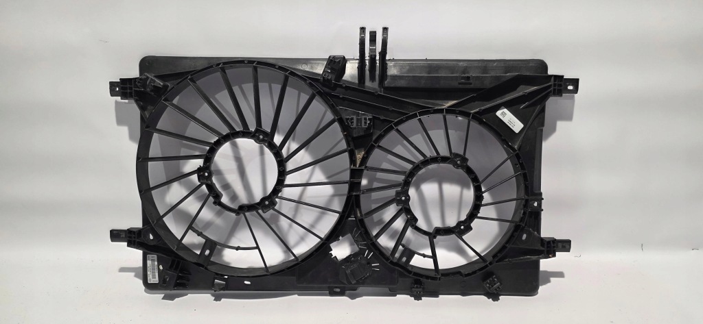 Купити Вентилятор радіатор корпус master iii iv movano ii b nv400 19- 214813663r