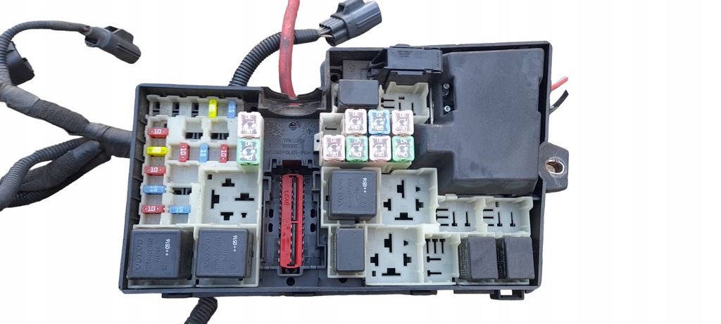 фото №7, Коробка запобіжників volvo v50 2.4 бензин