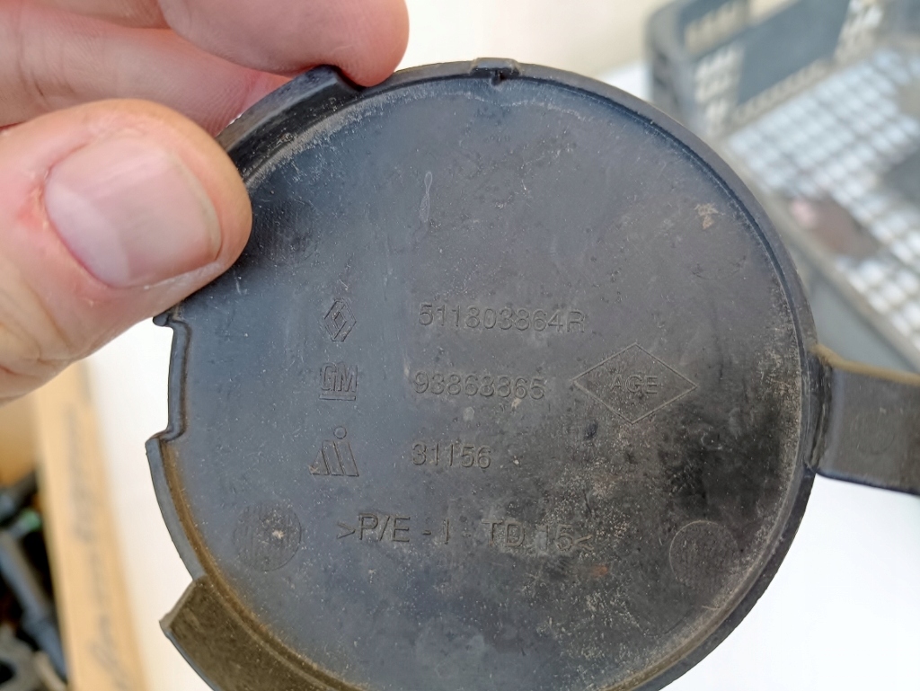 фото №4, Заглушка фаркоп перед trafic iii vivaro 511803864r