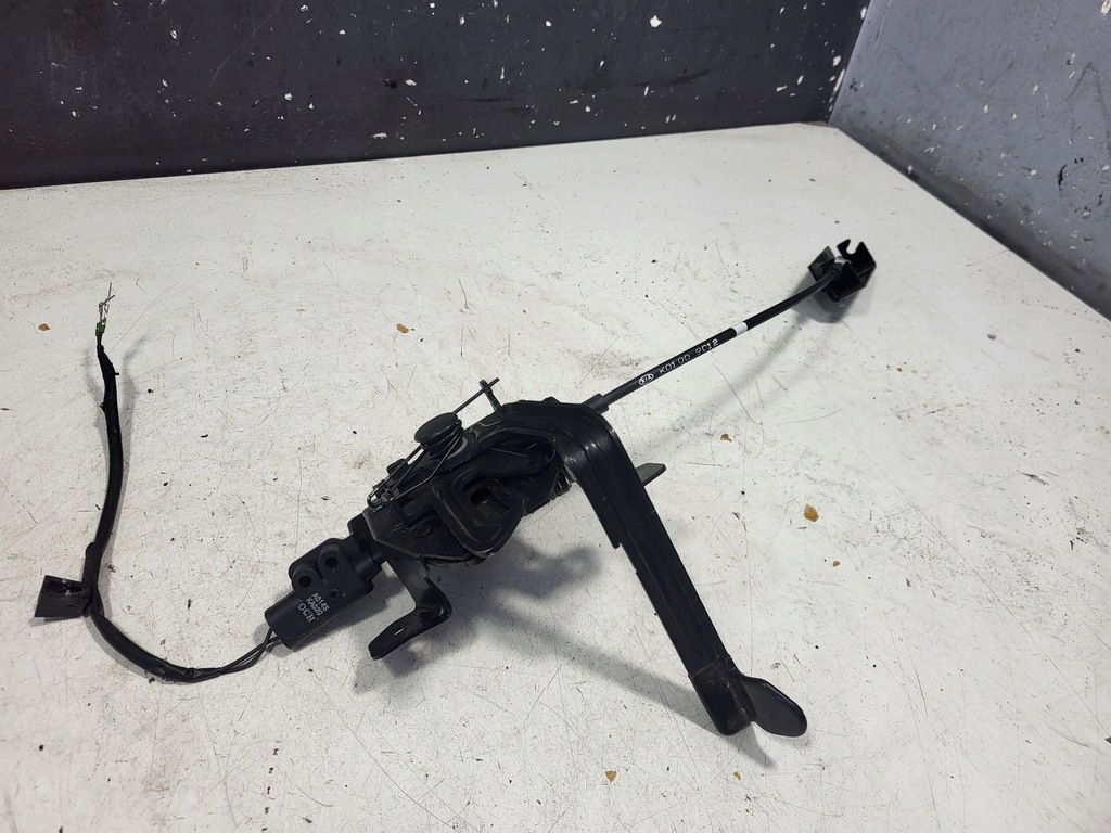 фото №7, Kia niro 2021 засов / крепление замка крышки передней / капот двигателя