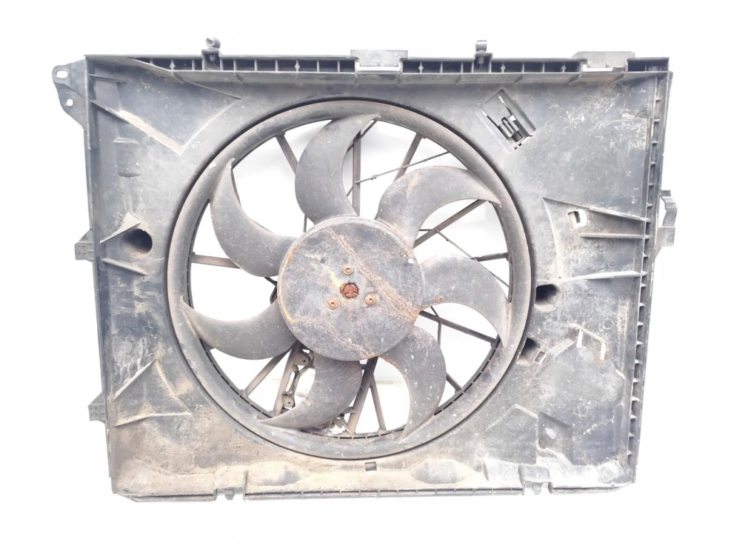 Купити Bmw 1 series накладка вентилятора радіатора 116i бензин 90kw 122 hp 2011