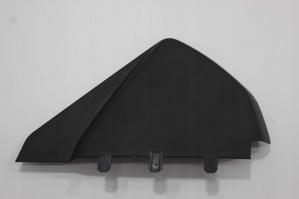 фото №1, Audi q5 80a заглушка панелі права 80a857086