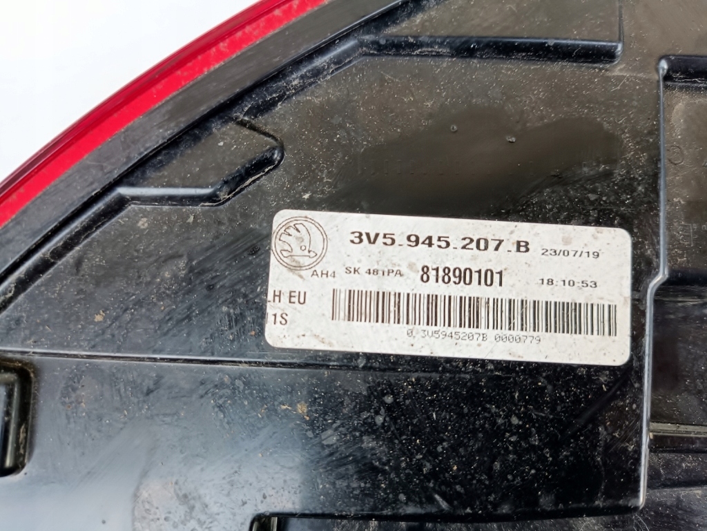 фото №6, Skoda superb 3 sedan лампа led левая задняя задняя 3v5945207b