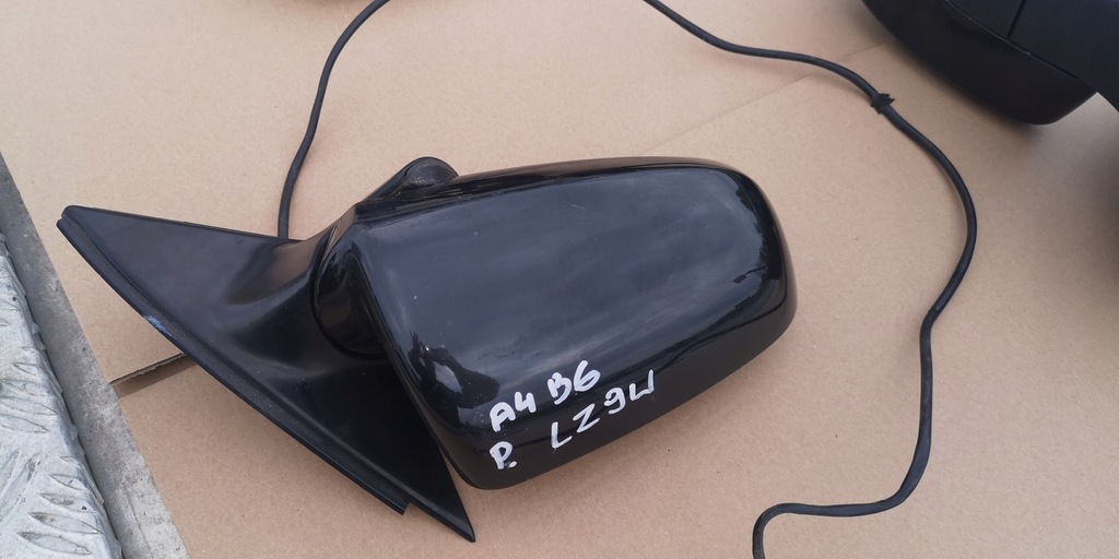 фото №1, Audi a4 b6 зеркало правое 5 pin lz9w