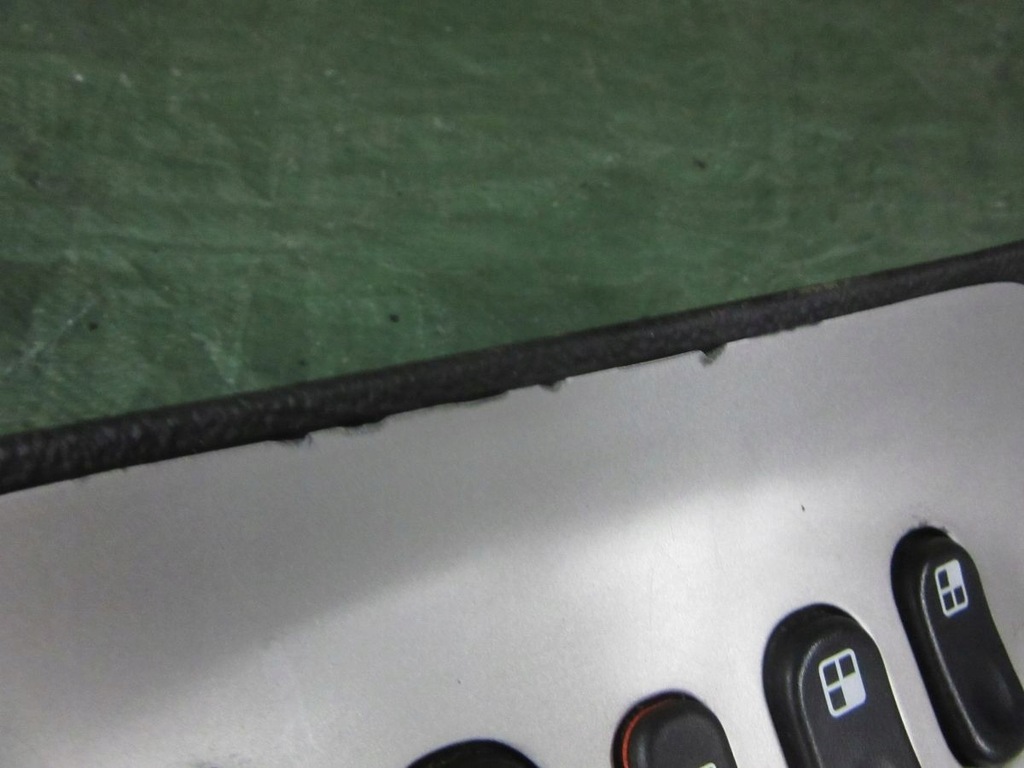 фото №8, Chevrolet hhr 2008 туннель средний + корпус переключения передач kpl