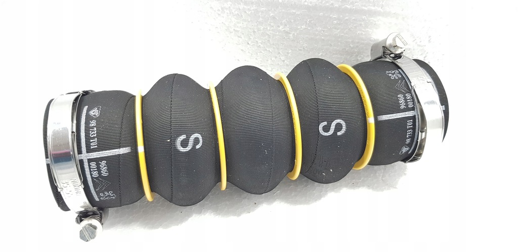 фото №1, Citroen c4 ds4 ds5 1.6 hdi шланг интеркулер