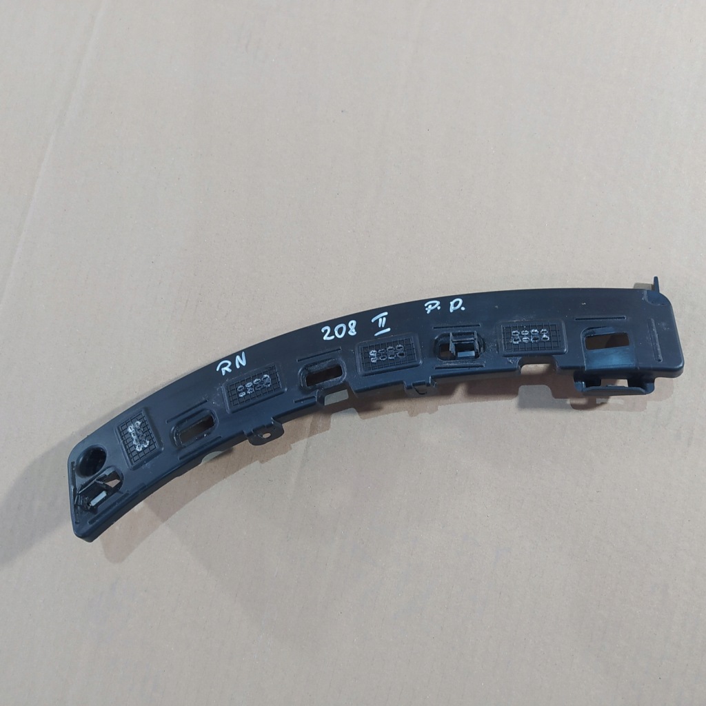 фото №1, Направляющая бампера правый перед peugeot 208 ii