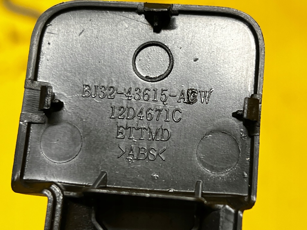 фото №3, Ручка ручка кронштейн крышки lr discovery v l550