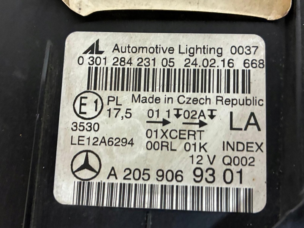 Фара ліва передня mercedes c klasa w205 full led ліва перед a2059069301 Ціна