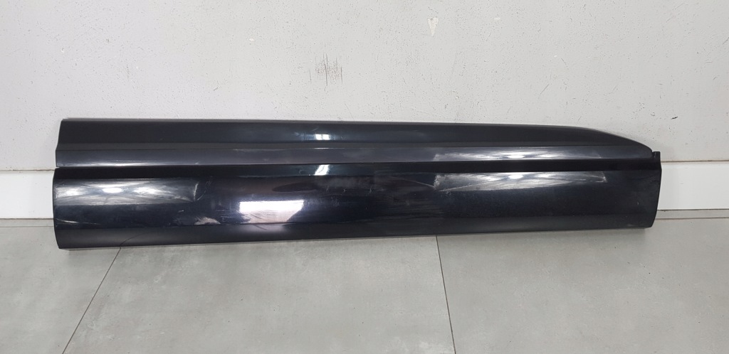 Купити Audi q7 4m0 накладка дверей правий передні  4m0853960b