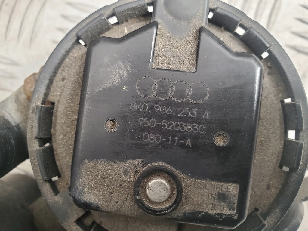 фото №7, Audi a6 s6 c7 4g 8k0906253a другое