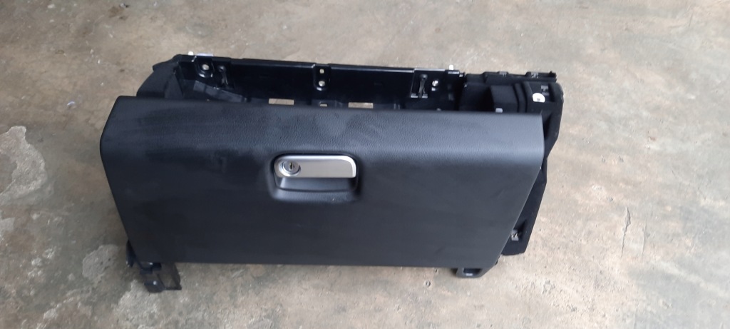 фото №2, Porsche 718 982 бардачок