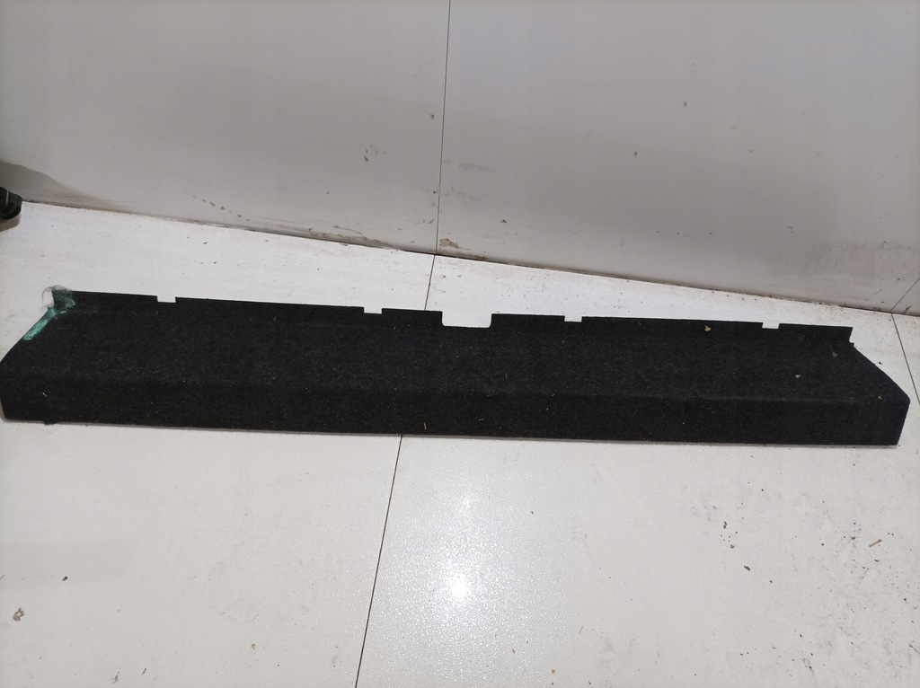 фото №1, Volvo v40 обивка багажника