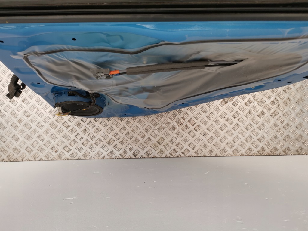 фото №11, Hyundai kona дверь правое задняя задние полный z3u