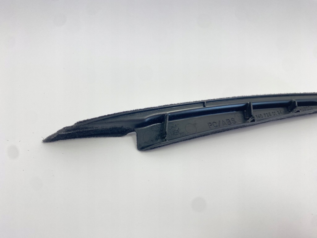 фото №9, Молдинг ущільнювач ліва прокладка лівий передній mercedes w140