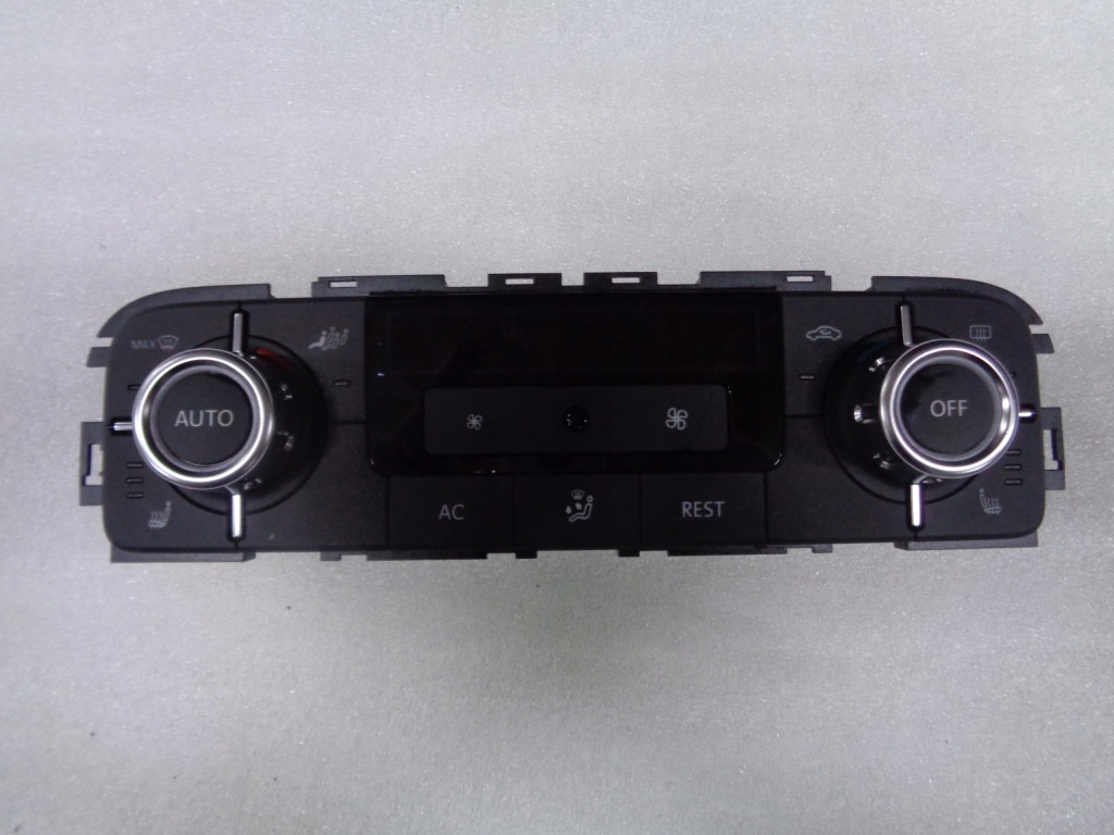 фото №1, Панель кондиционера 7p6907040a vw touareg