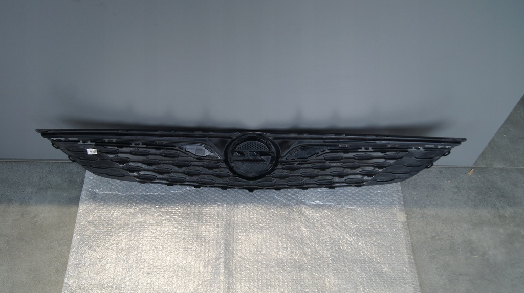 фото №6, Решётка радиатора opel astra k lift идеальное состояние 2019+